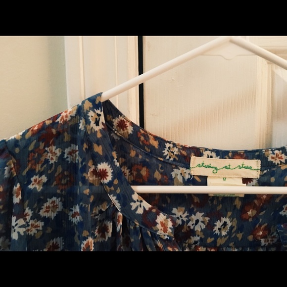 Flowy blouse - Picture 2 of 3
